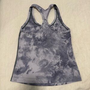 Lululemon Cool Racerback race length - size 4